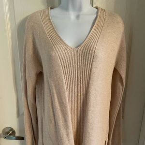 Light pink sweater NEVER WORN
